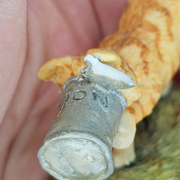 Lowell Davis Bit Off More Than He Could Chew Figurine Cat Schmid Scotland FLAW - Picture 2 of 8